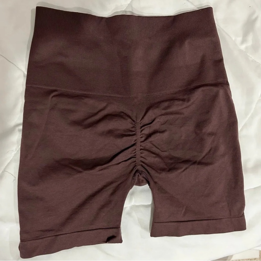 Amazon brown YEOREO workout butt lifting scrunch shorts